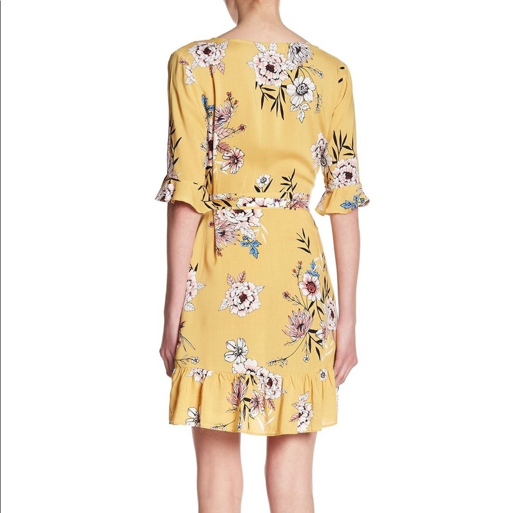 NWT Socialite Wrap Dress in Canary Yellow - Picture 4 of 5